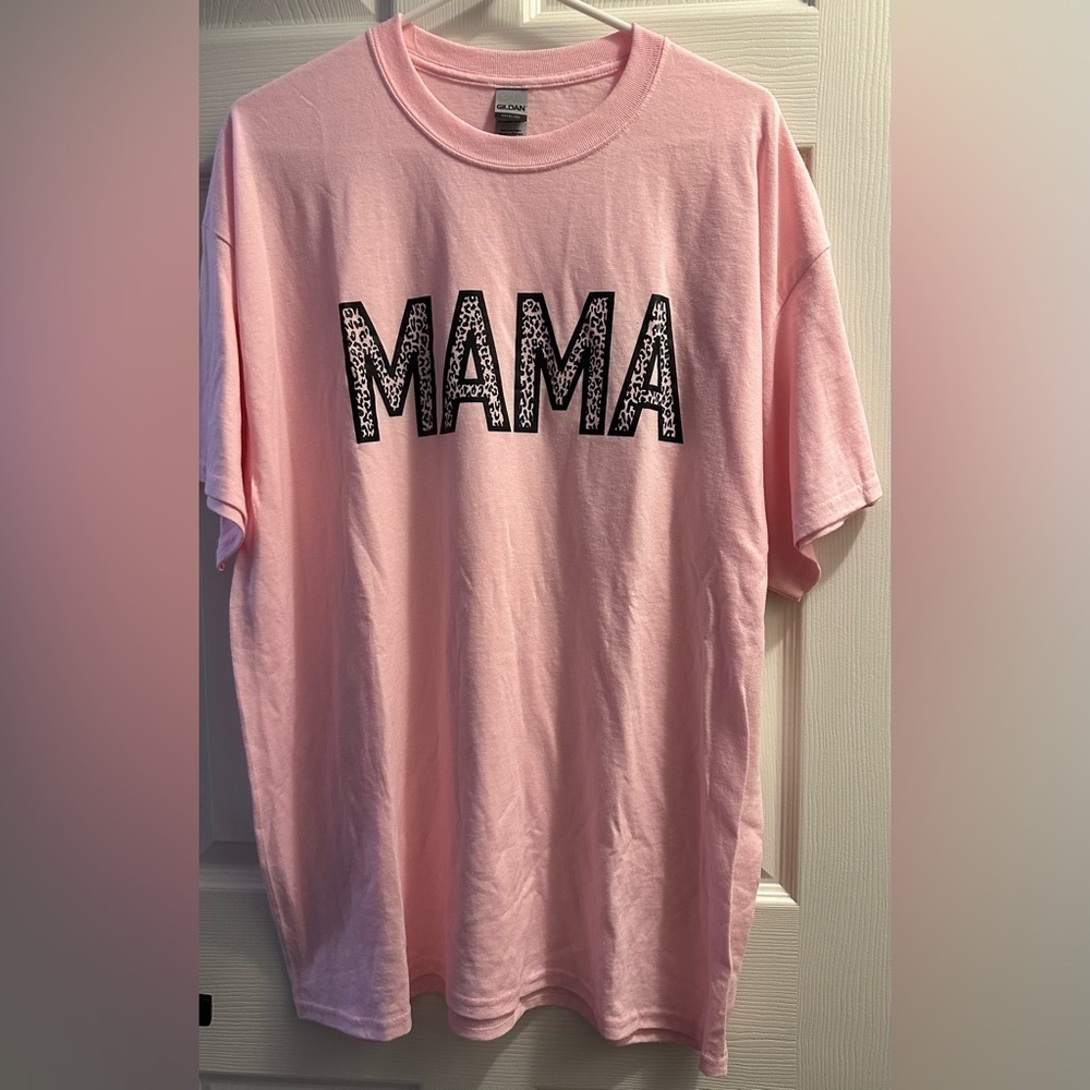 NEW MAMA UNISEX T-SHIRT